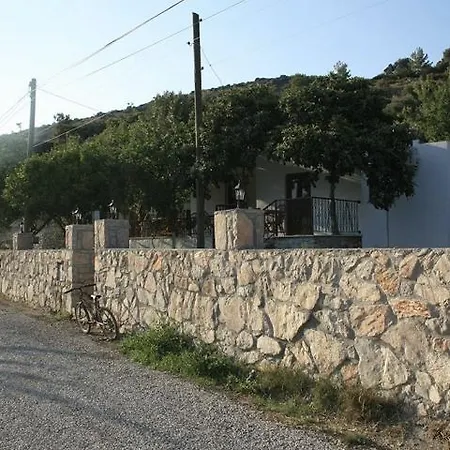 מלון דירות Arslan Sindikoy